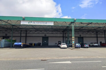 montaż pomieszczenia procesowego