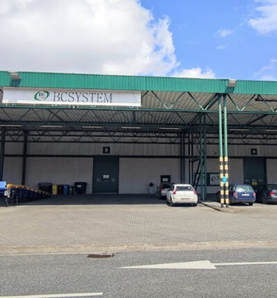 montaż pomieszczenia procesowego