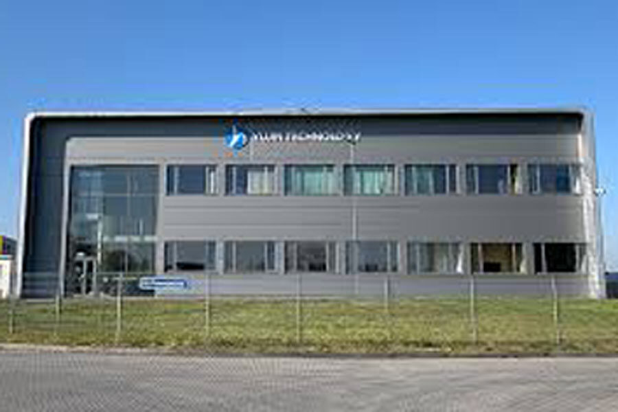 Dostawa oraz montaż systemu ciepłej/zimnej wody użytkowej wraz z kanalizacją podposadzkową Yujin Technology Poland Sp. z o.o